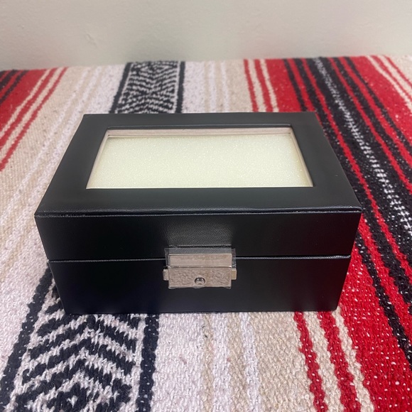 3 Slot Locking Watch Box Organizer Display Case with Key & Glass Window Black - Picture 4 of 14